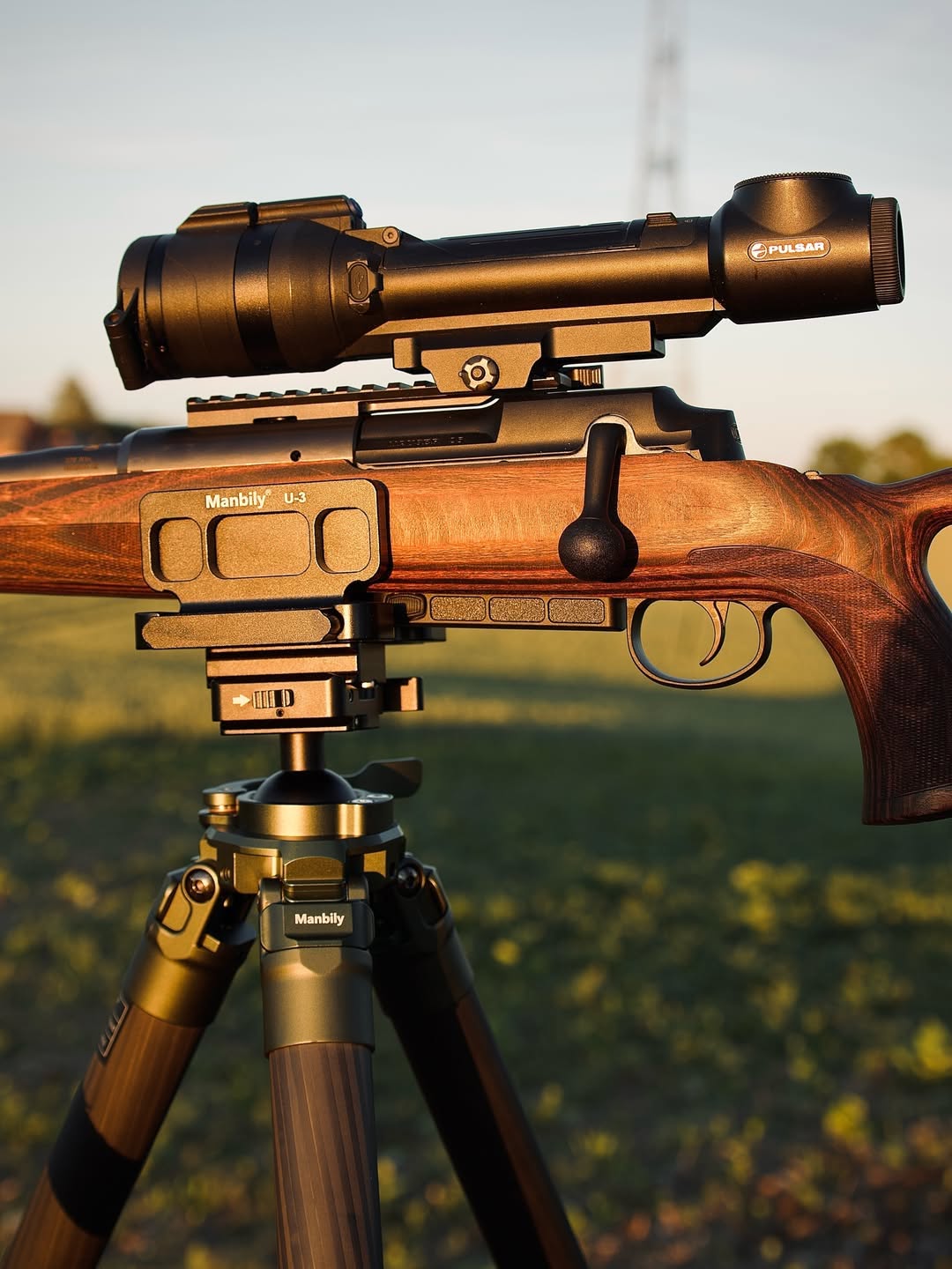Manbily Carbon Fibre Hunting & Long Range Shooting Tripod – Picatinny/Arca Adaptor Included - Image 6