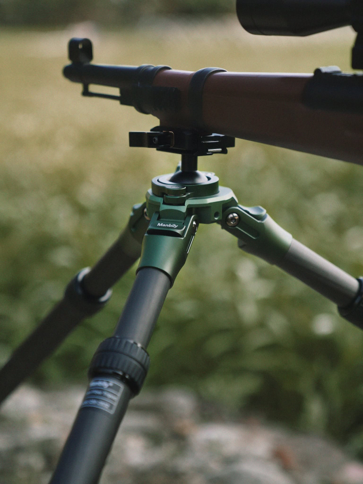 Manbily Carbon Fibre Hunting & Long Range Shooting Tripod – Picatinny/Arca Adaptor Included - Image 10